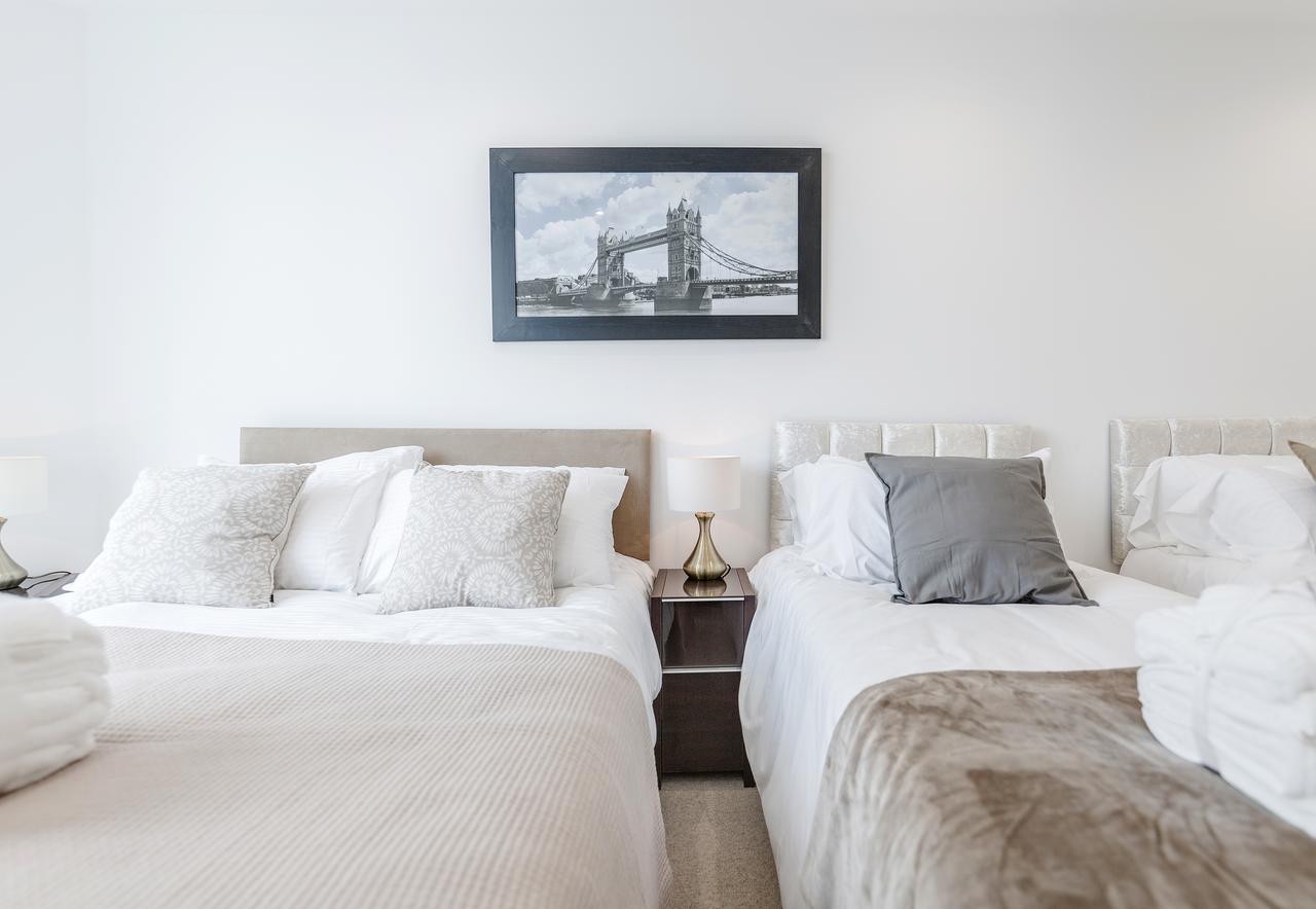 Luxury Stratford Apartment Londen Buitenkant foto