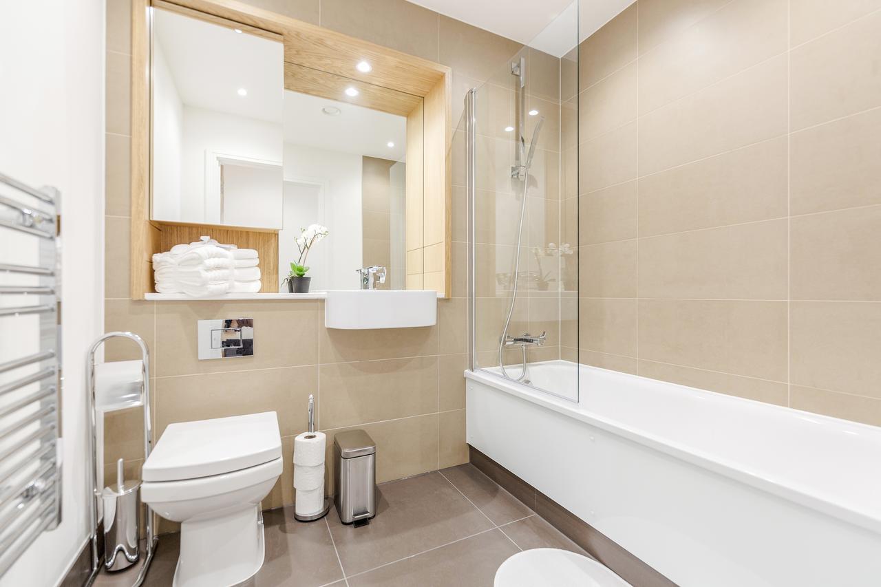 Luxury Stratford Apartment Londen Buitenkant foto
