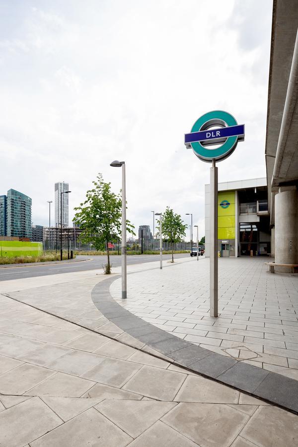 Luxury Stratford Apartment Londen Buitenkant foto